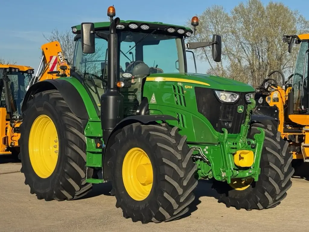 John Deere 6215R, 03/2022, 5,695 hours