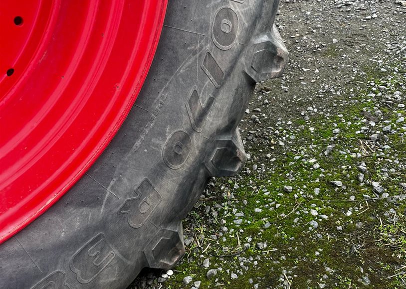 Fendt 724 Tractor