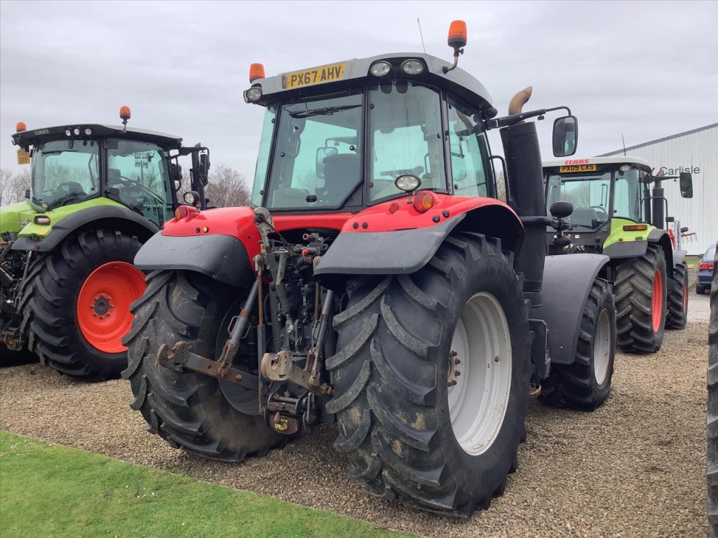 Massey Ferguson 7718