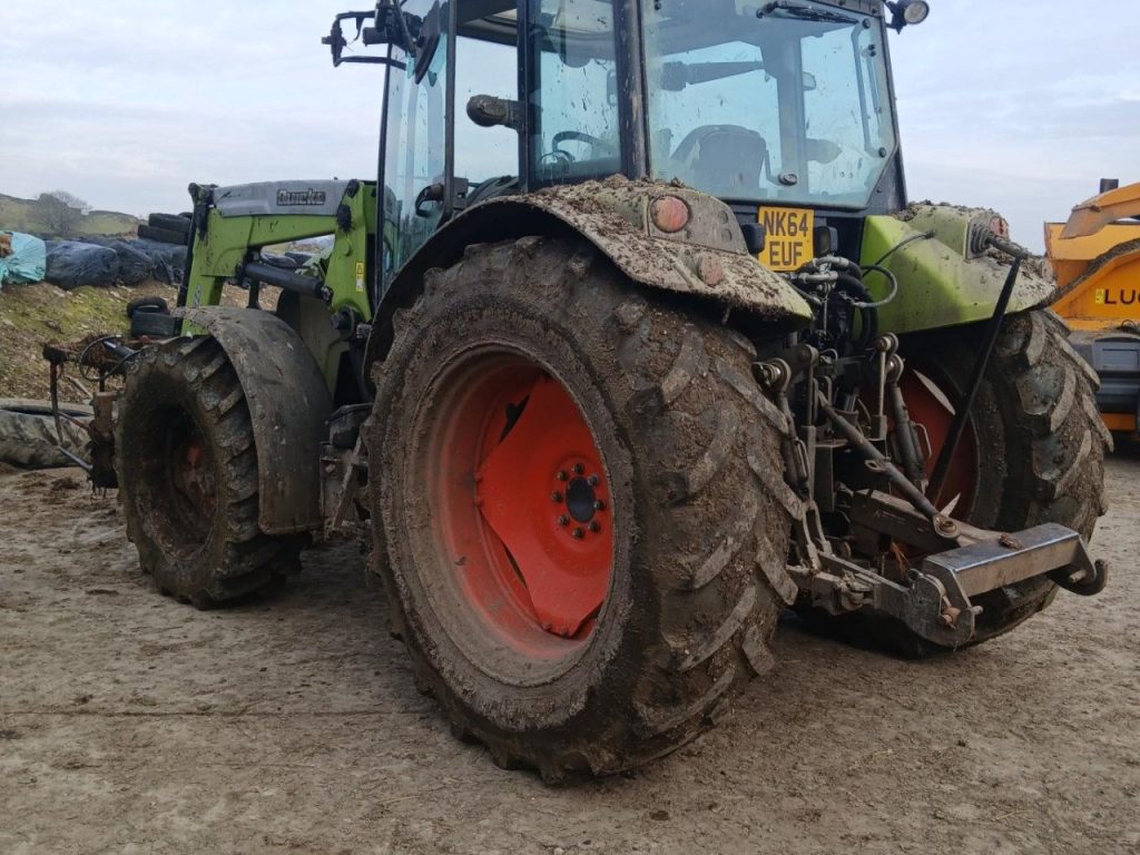 CLAAS AXOS 340