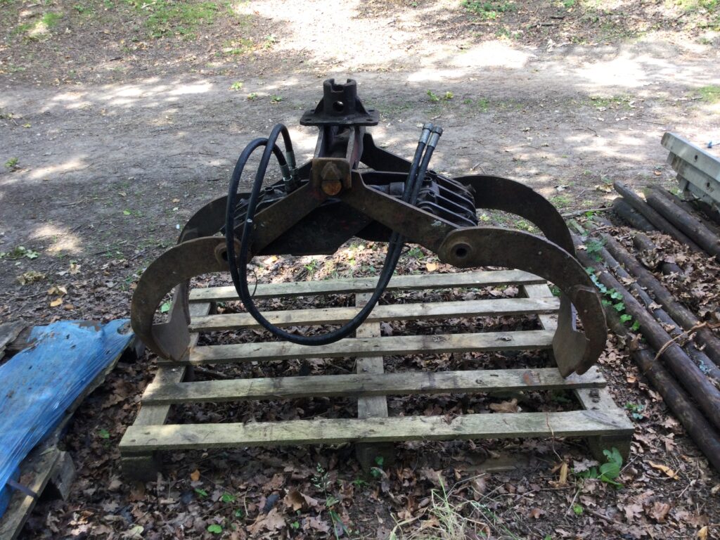 Digger Grapple, Log Grab