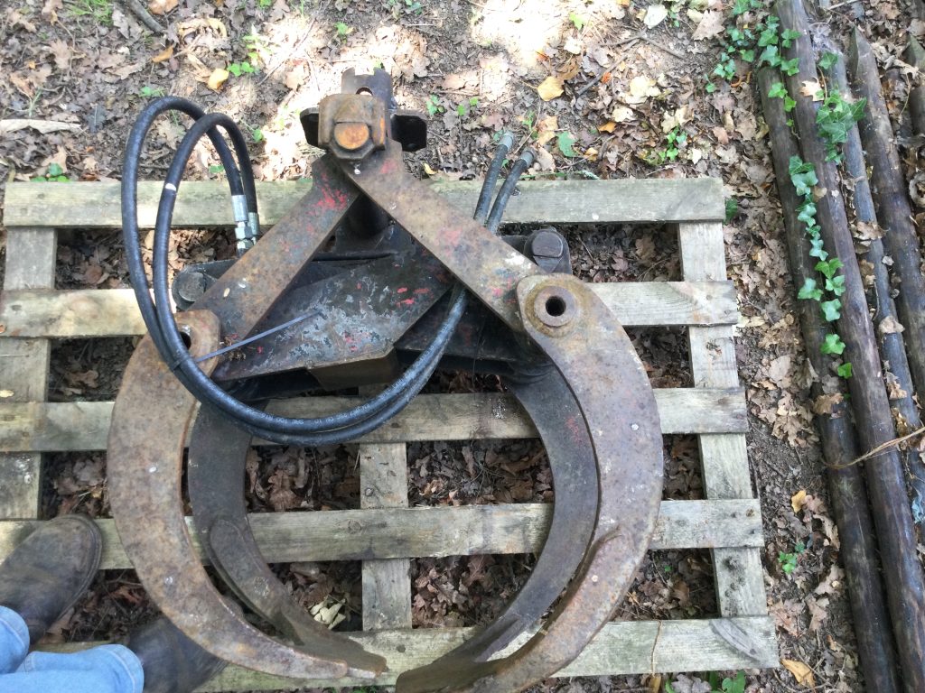 Digger Grapple, Log Grab