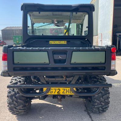 John Deere 865M XUV Gator