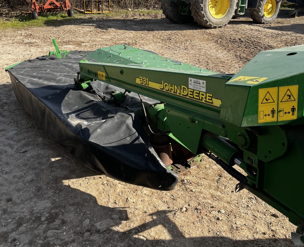 John Deere 331 mower