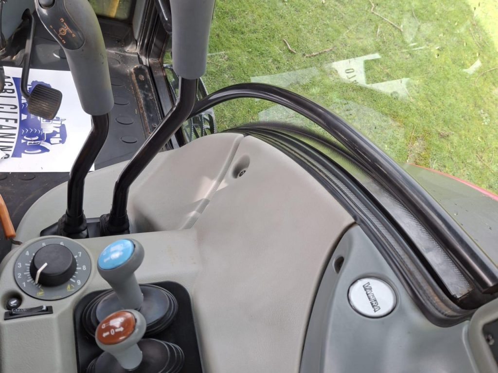 Valtra N82