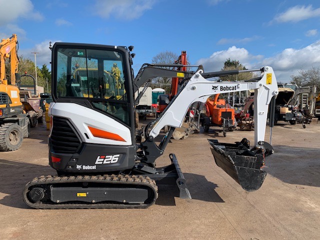 BOBCAT E 26