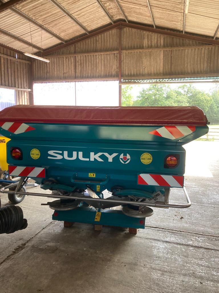 Sulky Fertiliser Spreader