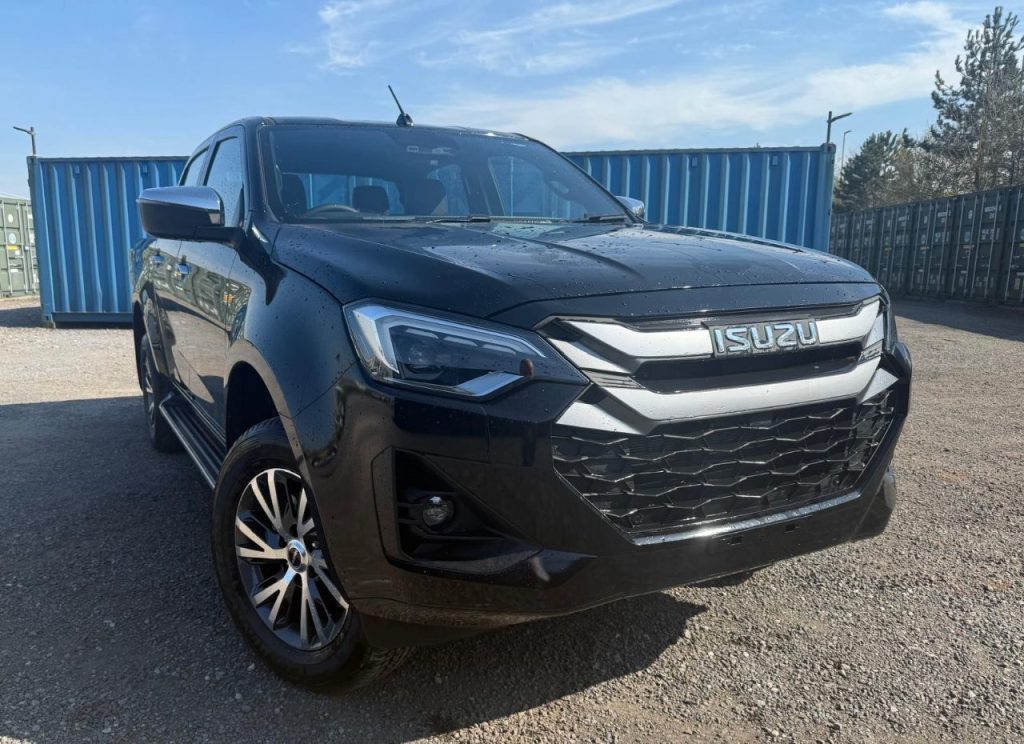 ISUZU D-MAX 2025 (NEW)