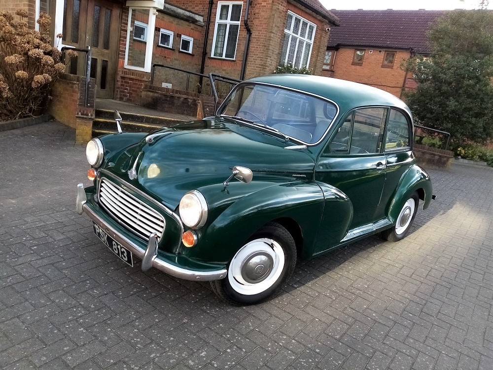Morris Minor 1000 2 Door Saloon