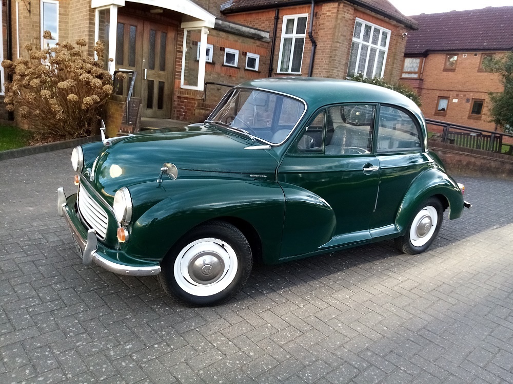 Morris Minor 1000 2 Door Saloon