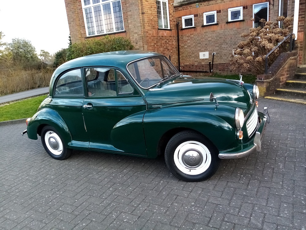 Morris Minor 1000 2 Door Saloon