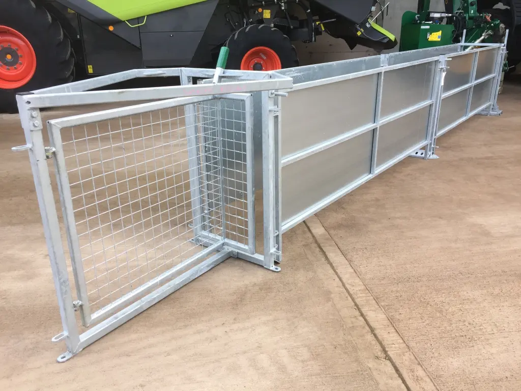 Condon Engineering sheeted sheep race hurdles, NEW
