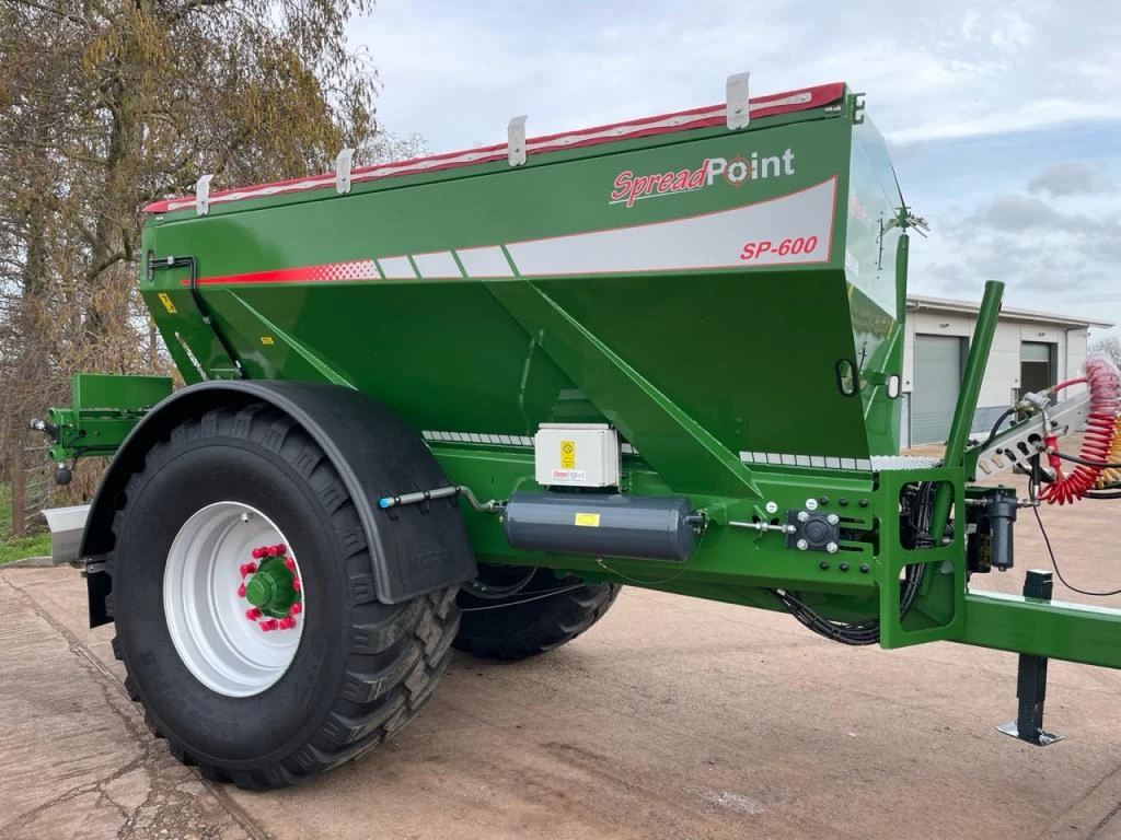 SpreadPoint SP-600 lime spreader, NEW