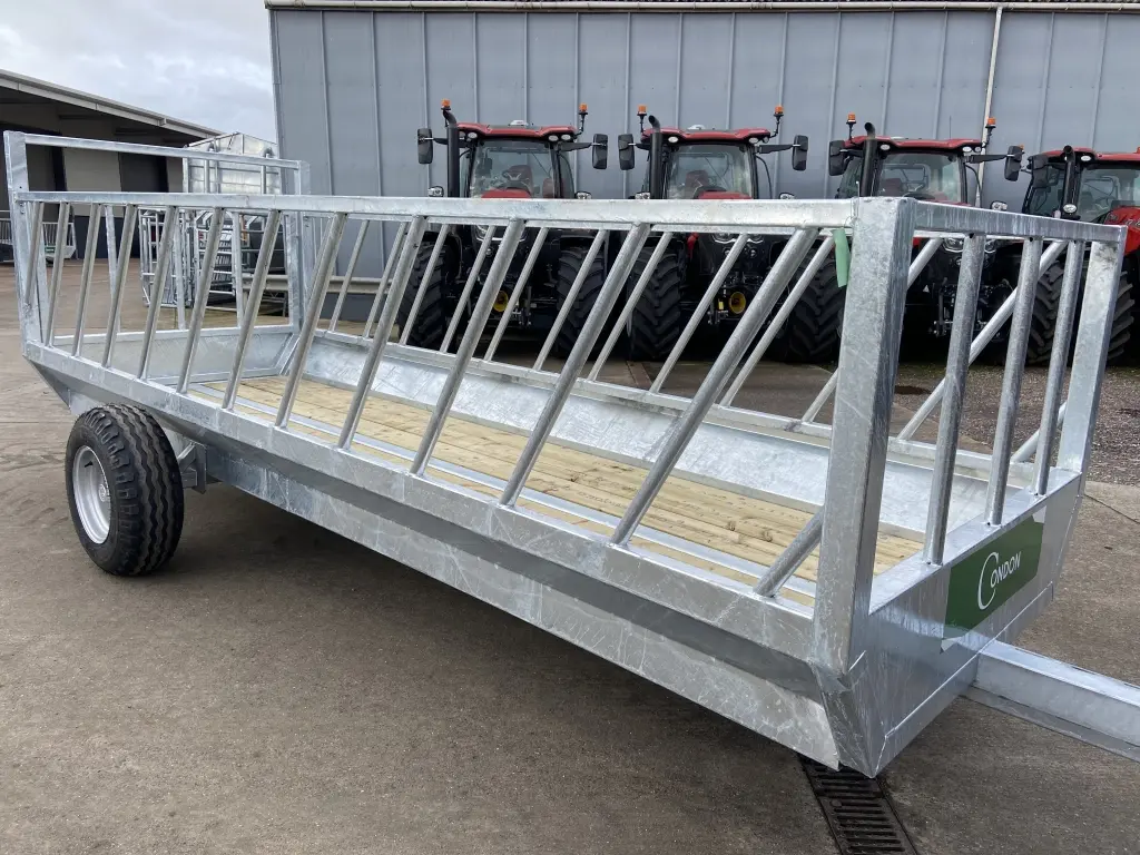Condon Engineering silage feed trailer, NEW