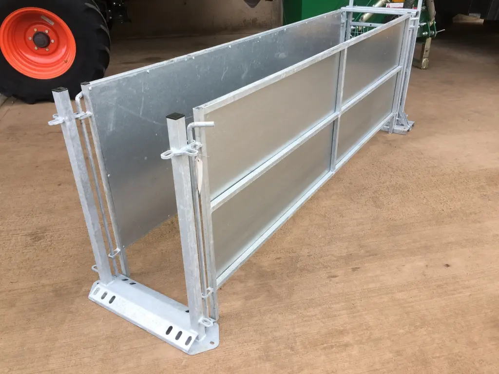 Condon Engineering sheep race joining frame, NEW