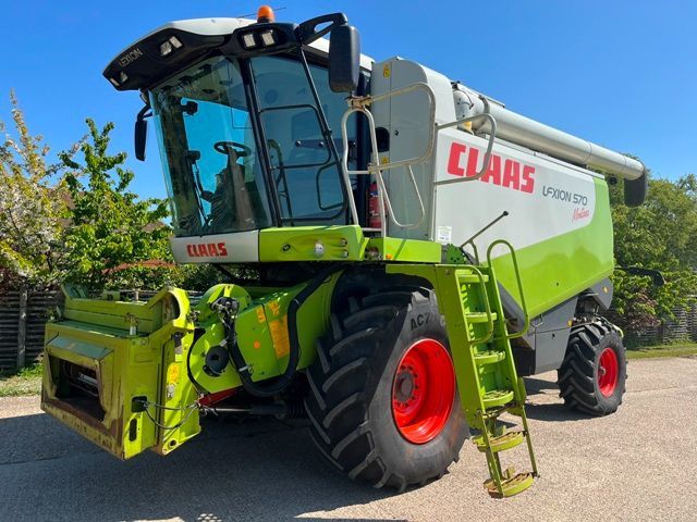 2004 Claas Lexion 570 Montana