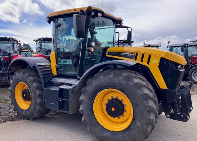 Jcb 4220 Tractor