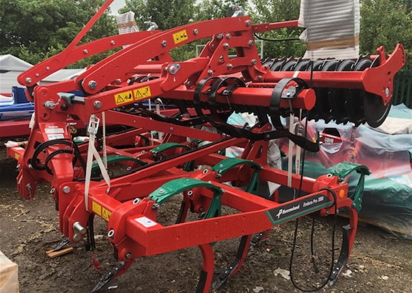 Kverneland ENDURO PRO Cultivator