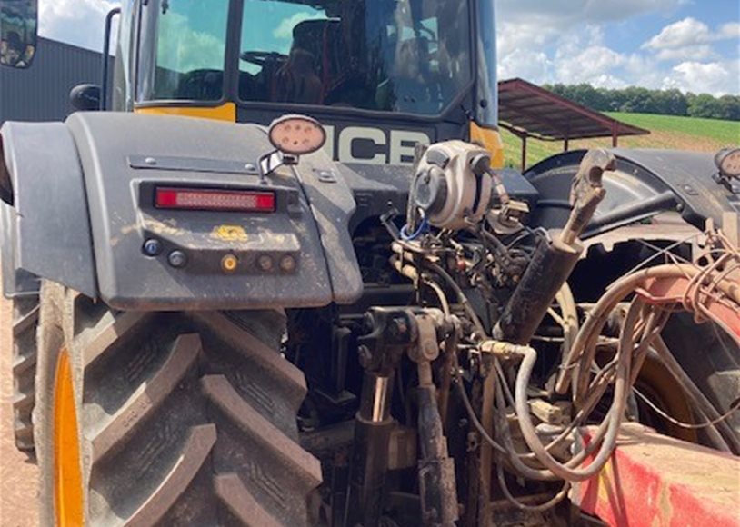 Jcb 4220 Tractor