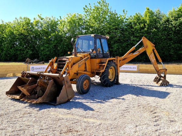 1978 Case 580F 2WD Digger Loader