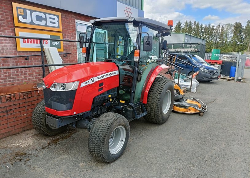 Massey Ferguson 1750M HC Compact Tractor