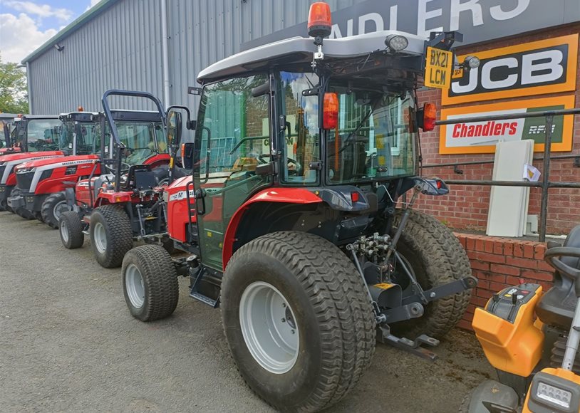 Massey Ferguson 1750M HC Compact Tractor