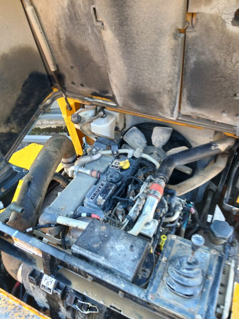 THWAITES 2017 6T DUMPER