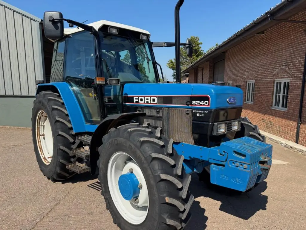 Ford 8240 SLE, 06/1994, 7,144 hours
