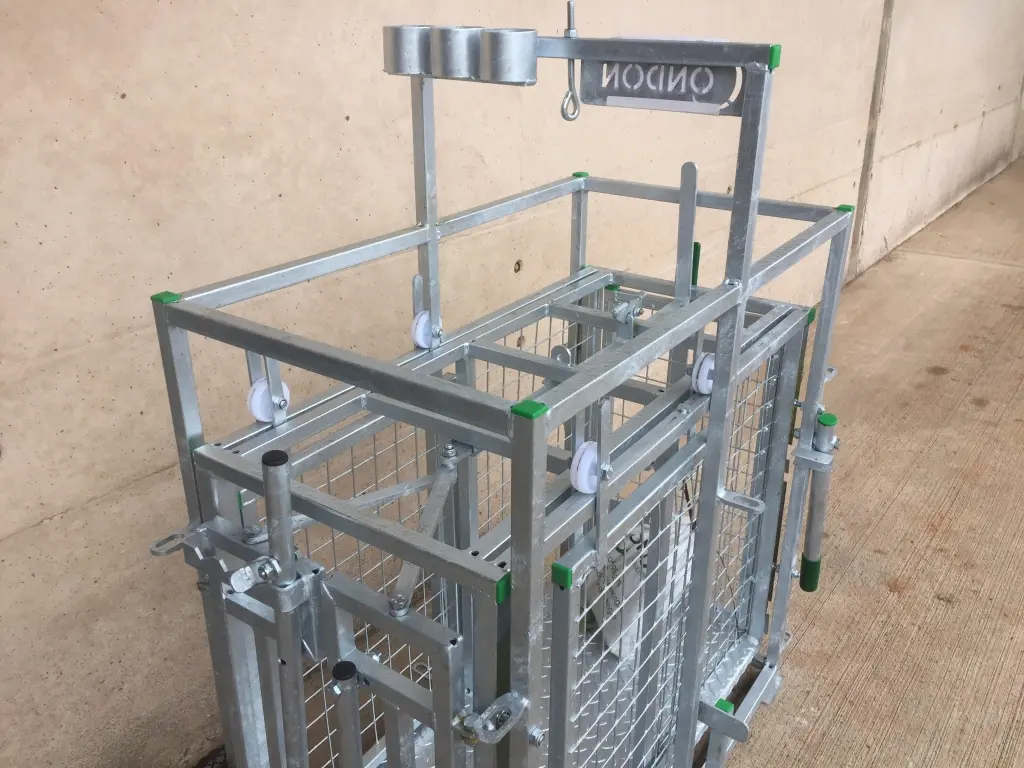Condon Engineering lamb weigh crate, NEW