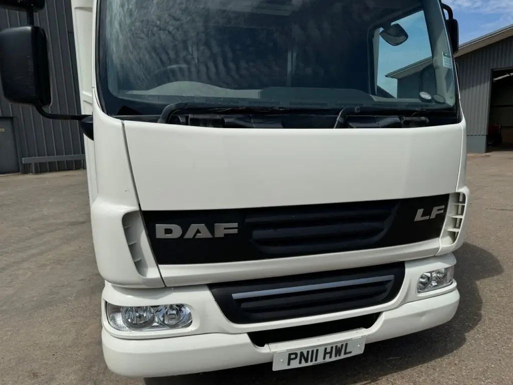 DAF LF 7.5 Ton horse lorry, 04/2011, 58,259 miles