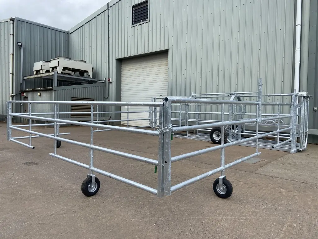 Condon Engineering 20ft mobile race, NEW