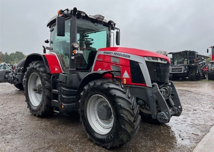 Massey Ferguson 8S.205EXD7 Tractor