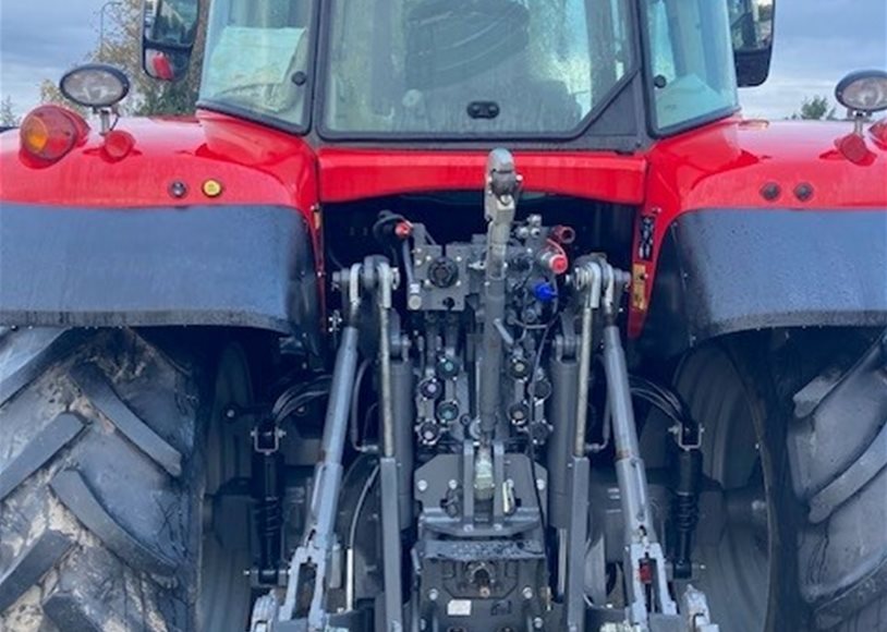 Massey Ferguson 7718ESD6 Tractor