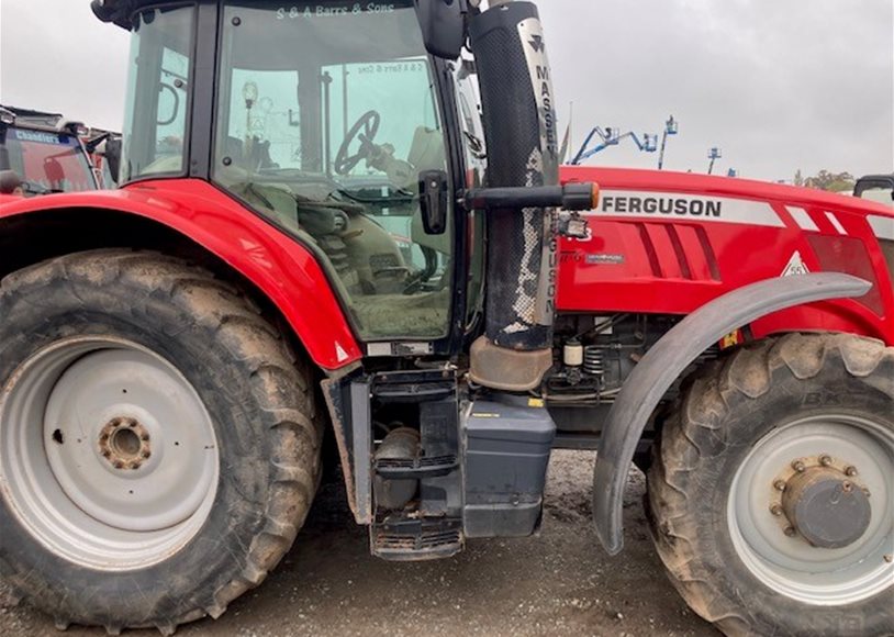 Massey Ferguson 7618EFD6 Tractor