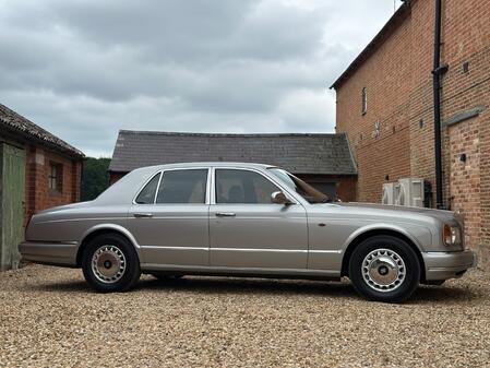 ROLLS-ROYCE SILVER SERAPH