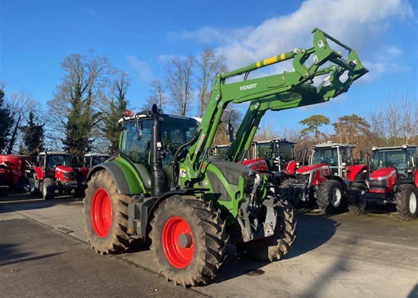 Fendt 516 Tractor