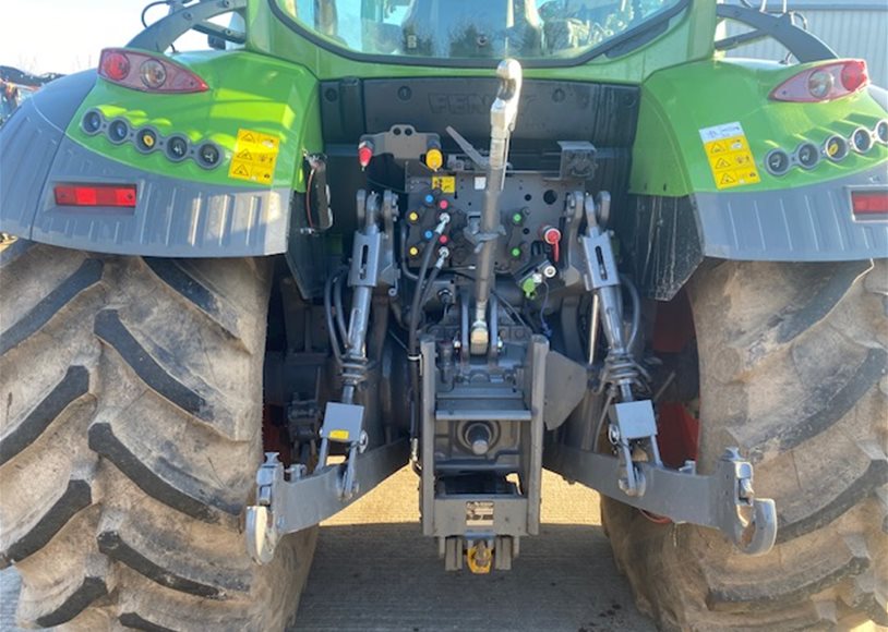 Fendt 516 Tractor