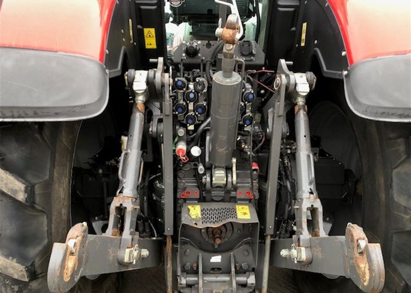 Massey Ferguson 8737 Tractor