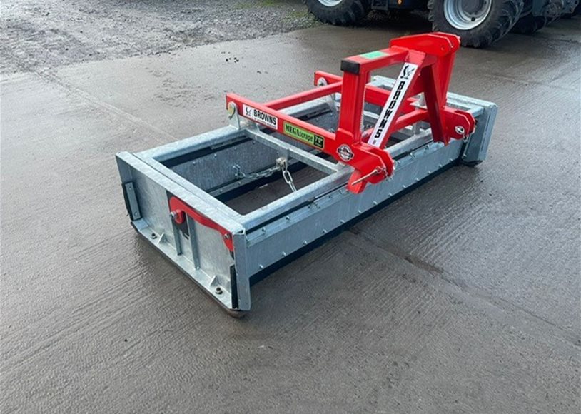 Brown Ag M/C Co 7FT MEGA Yard Scraper