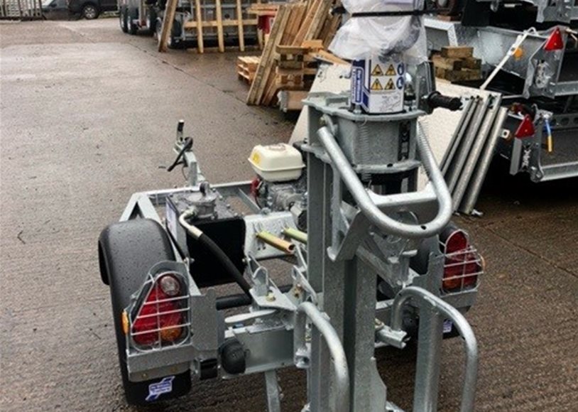 Ifor Williams LS Trailer