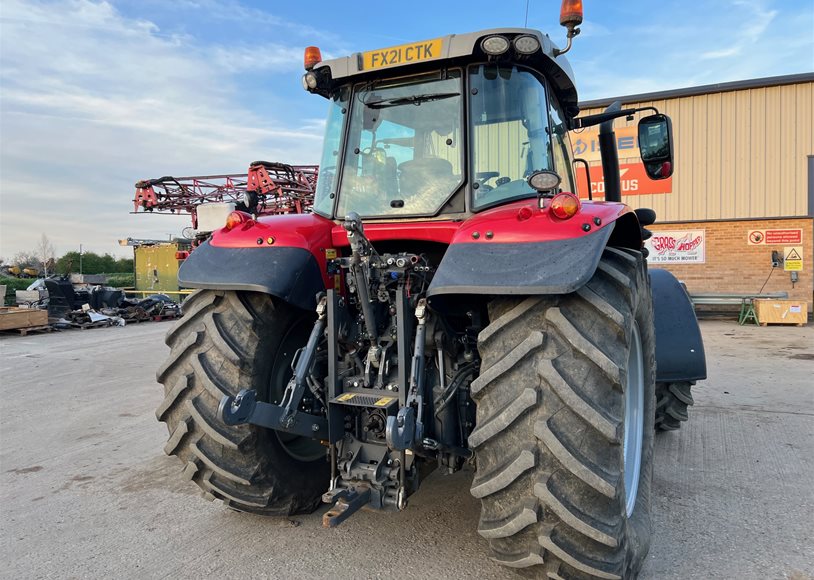 Massey Ferguson 7719SEXDV Tractor