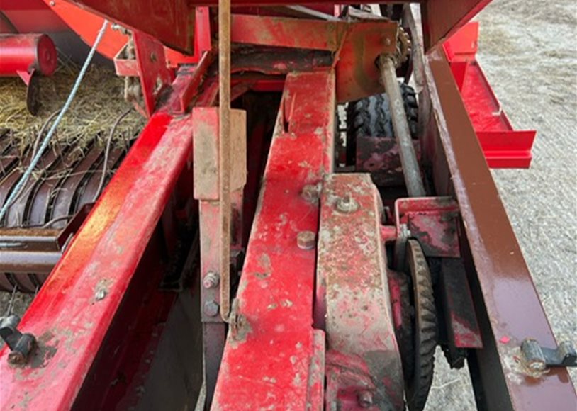 Vicon SP 471 Baler (Square)