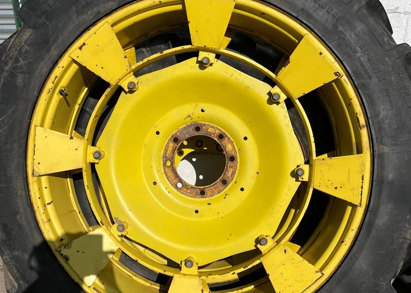 John Deere ROW CROP Wheels