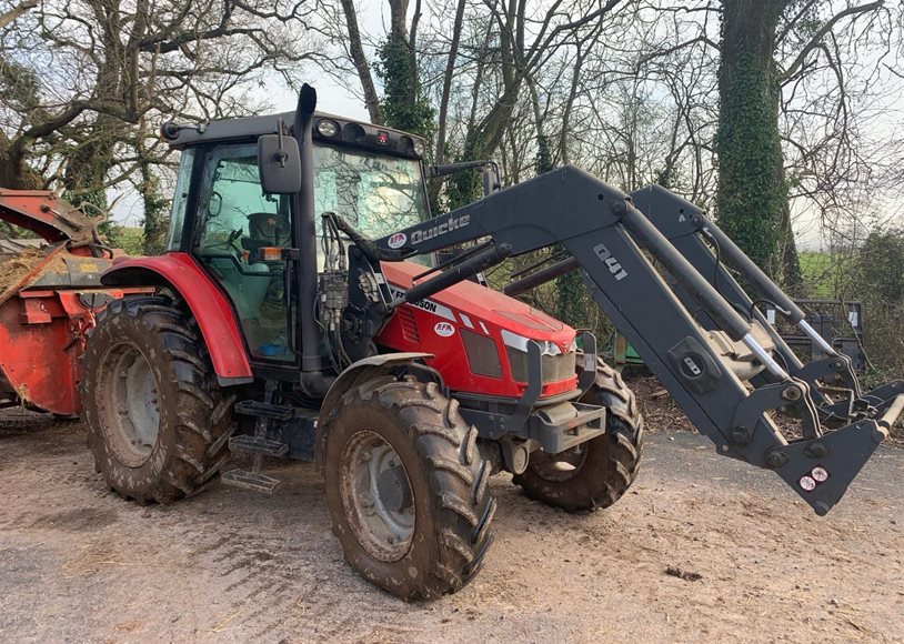 Massey Ferguson 5440 Tractor