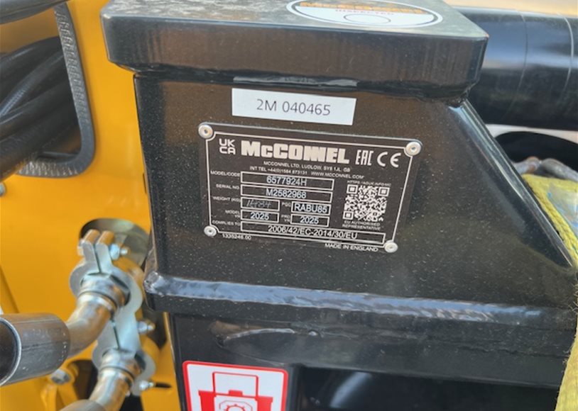 Mc Connell PA6577T Hedgecutter