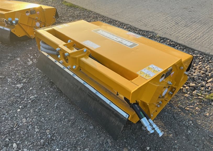 Mc Connell PA6577T Hedgecutter