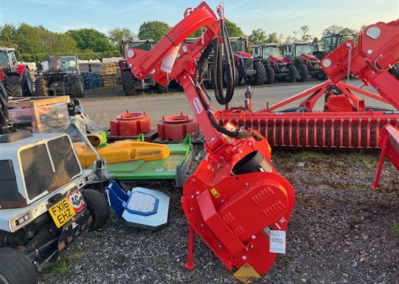 Maschio GIRAFFA XL Flail Mower