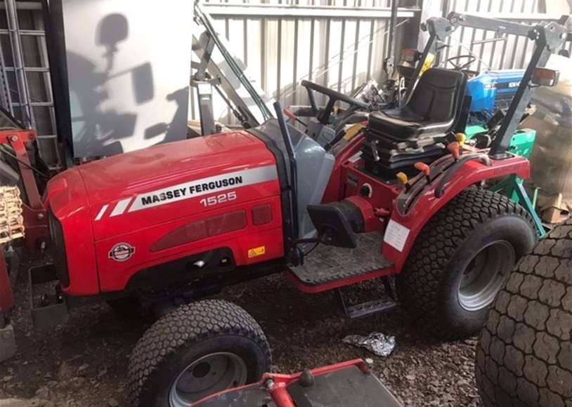 Massey Ferguson 1525 HP Compact Tractor