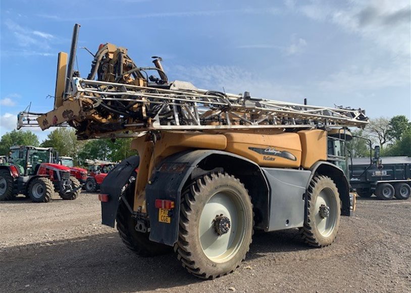 Challenger 655 Sprayer (S/P)
