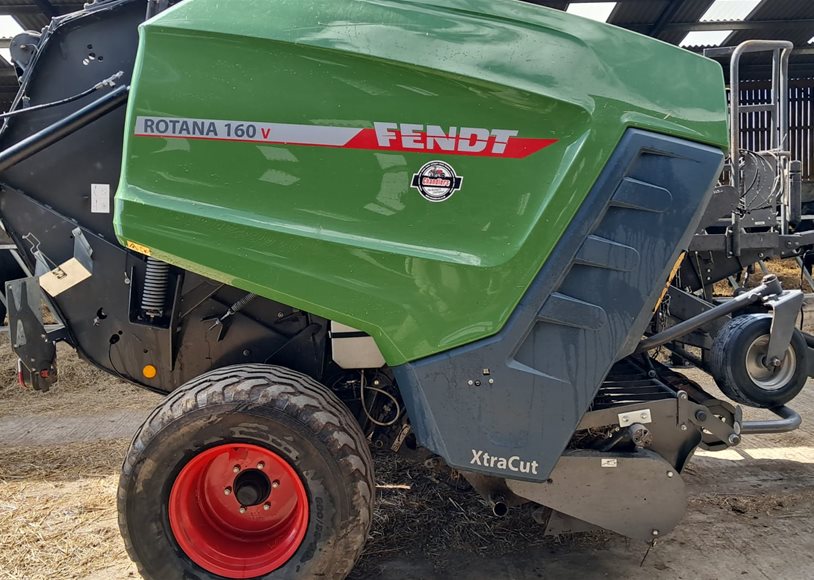 Fendt 160V Round Baler